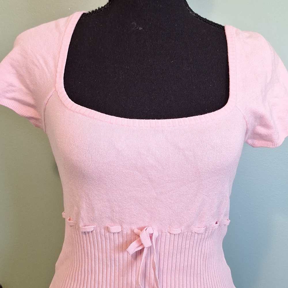 Urban Outfitters Kimchi Blue Pink Crop Top Size Medium - Picture 2 of 4